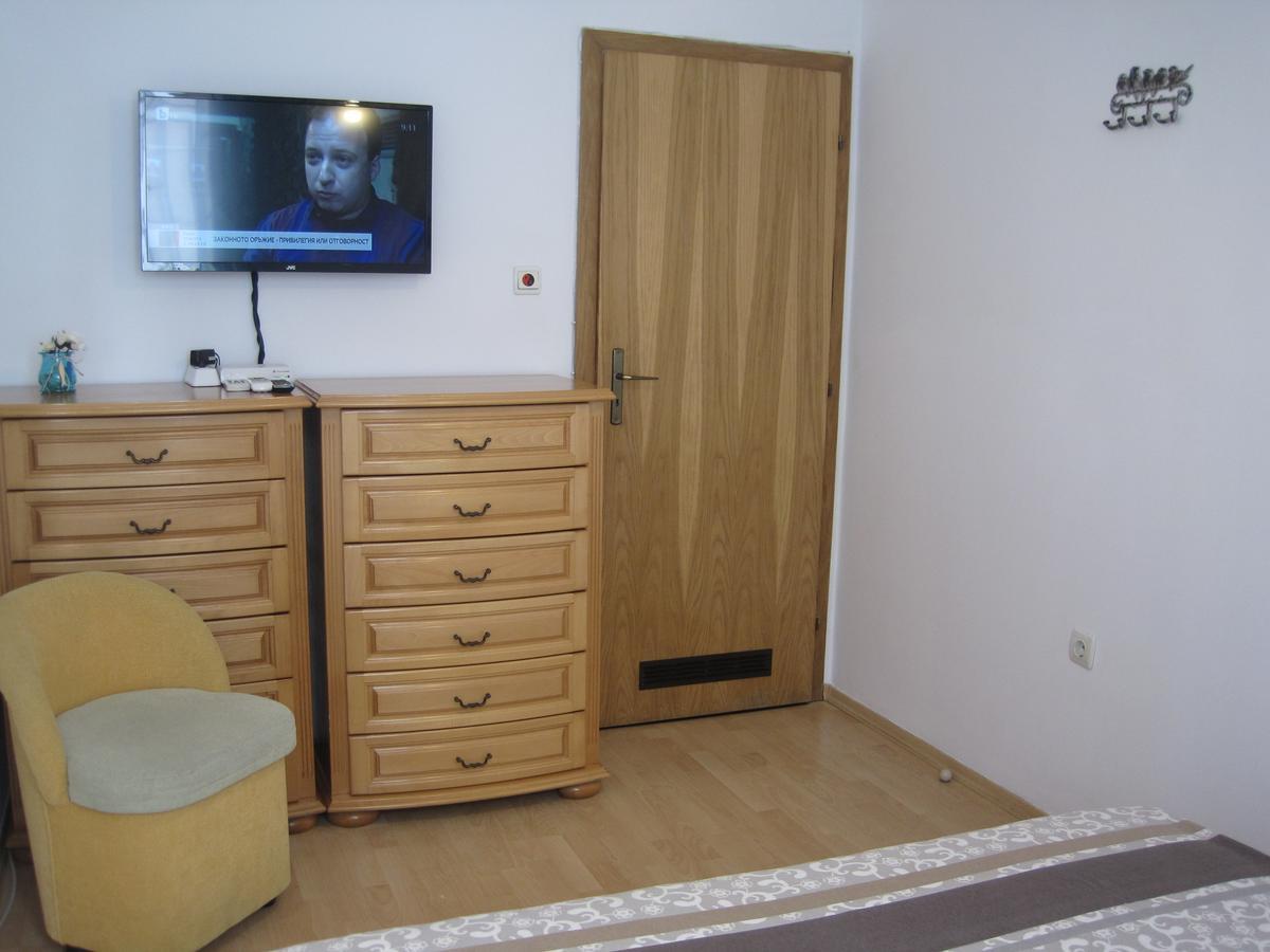Apartment Nadejda Varna ภายนอก รูปภาพ