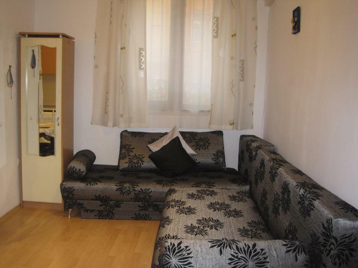 Apartment Nadejda Varna ภายนอก รูปภาพ